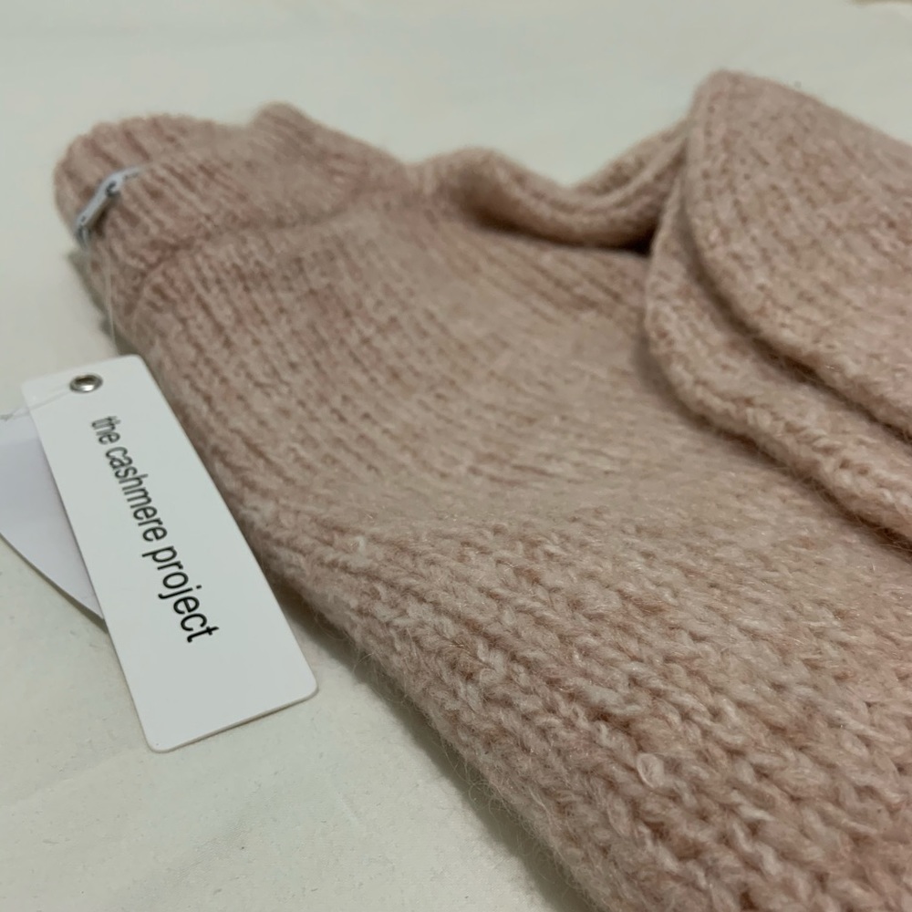 Pink cashmere project wool sweater